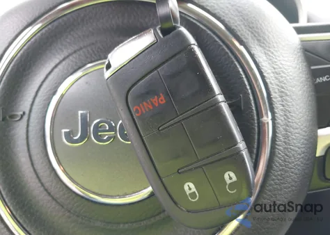 2018 Jeep Compass Latitude 4X4 from USA, damaged, VIN 3C4NJDBB9JT160925